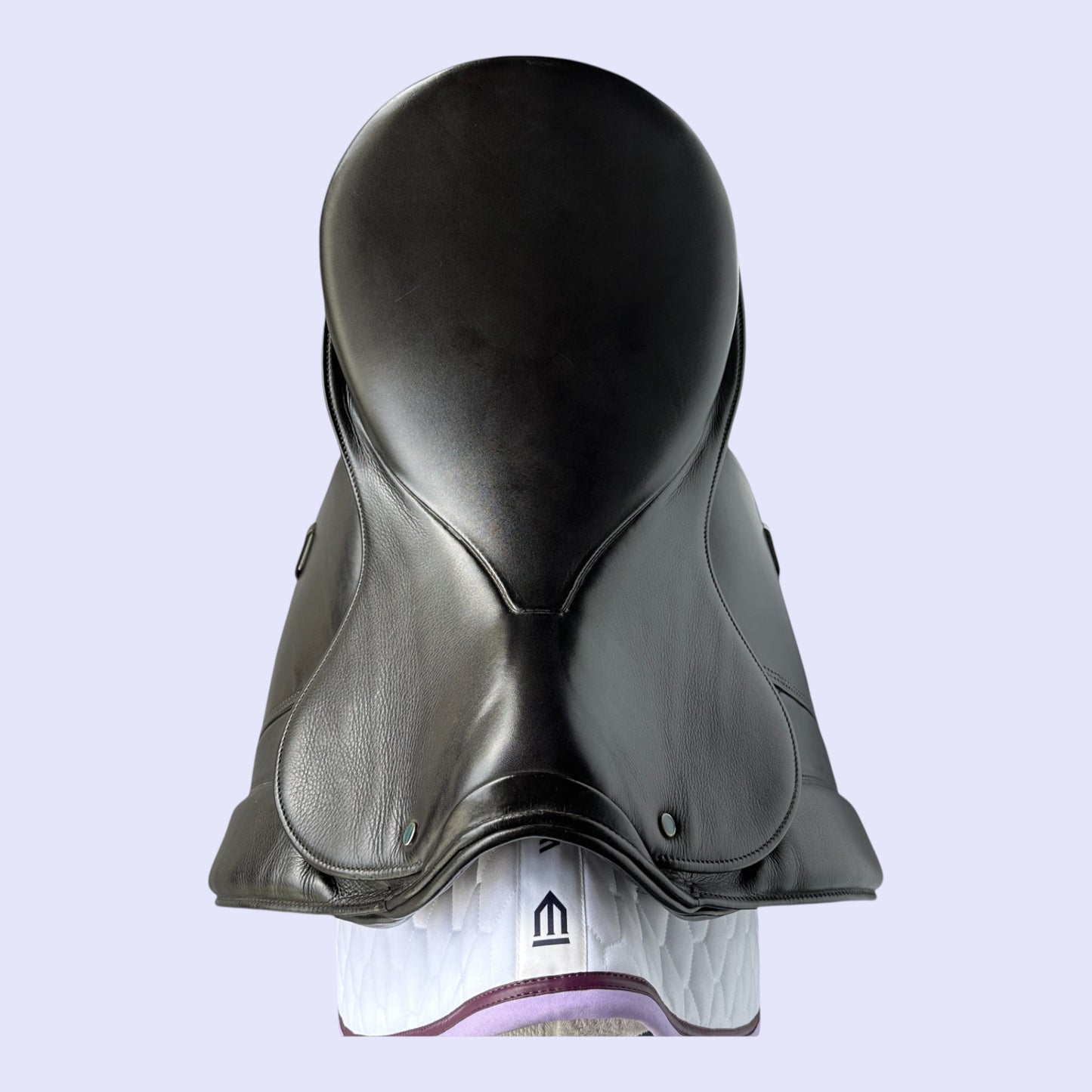 Stubben Maestoso Dressage 17.5" 32