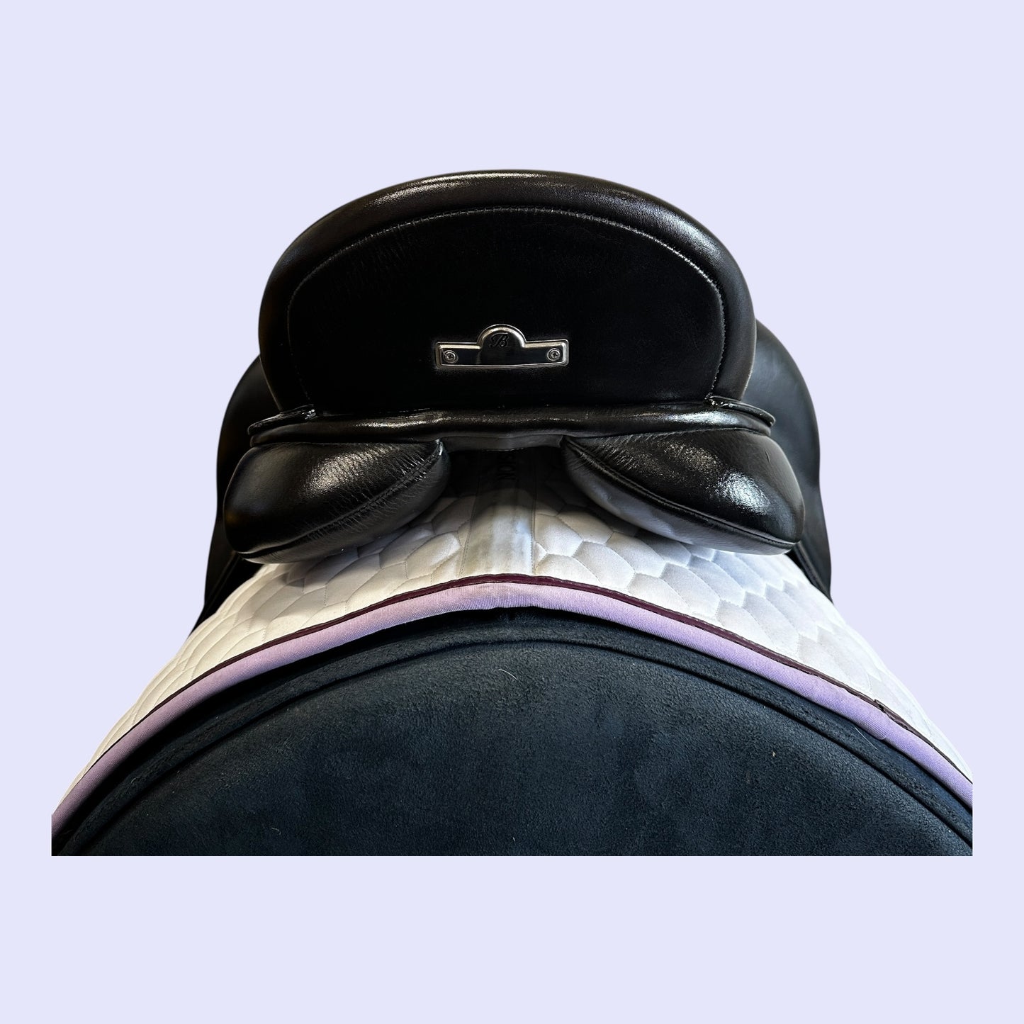 Bates Isabell Dressage 17.5” W