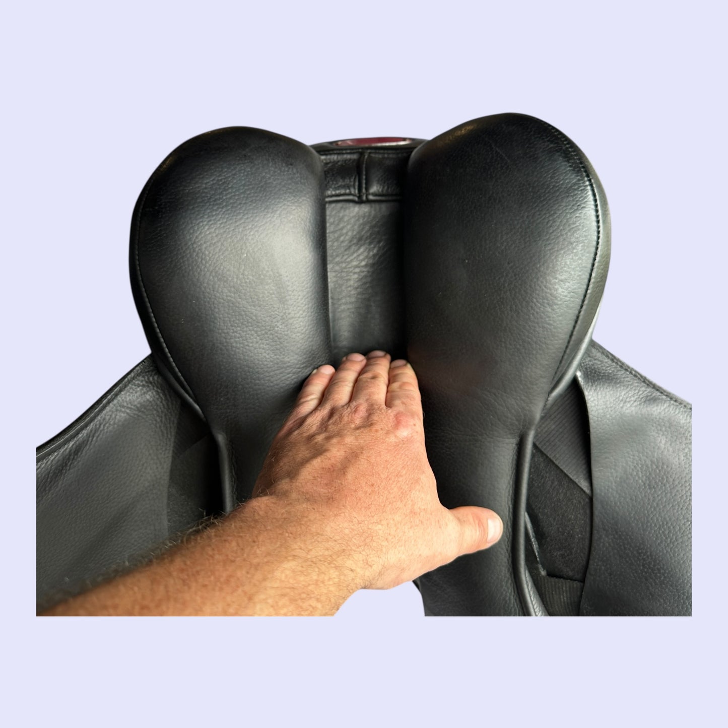 NSC Elite Monoflap Dressage 17" W