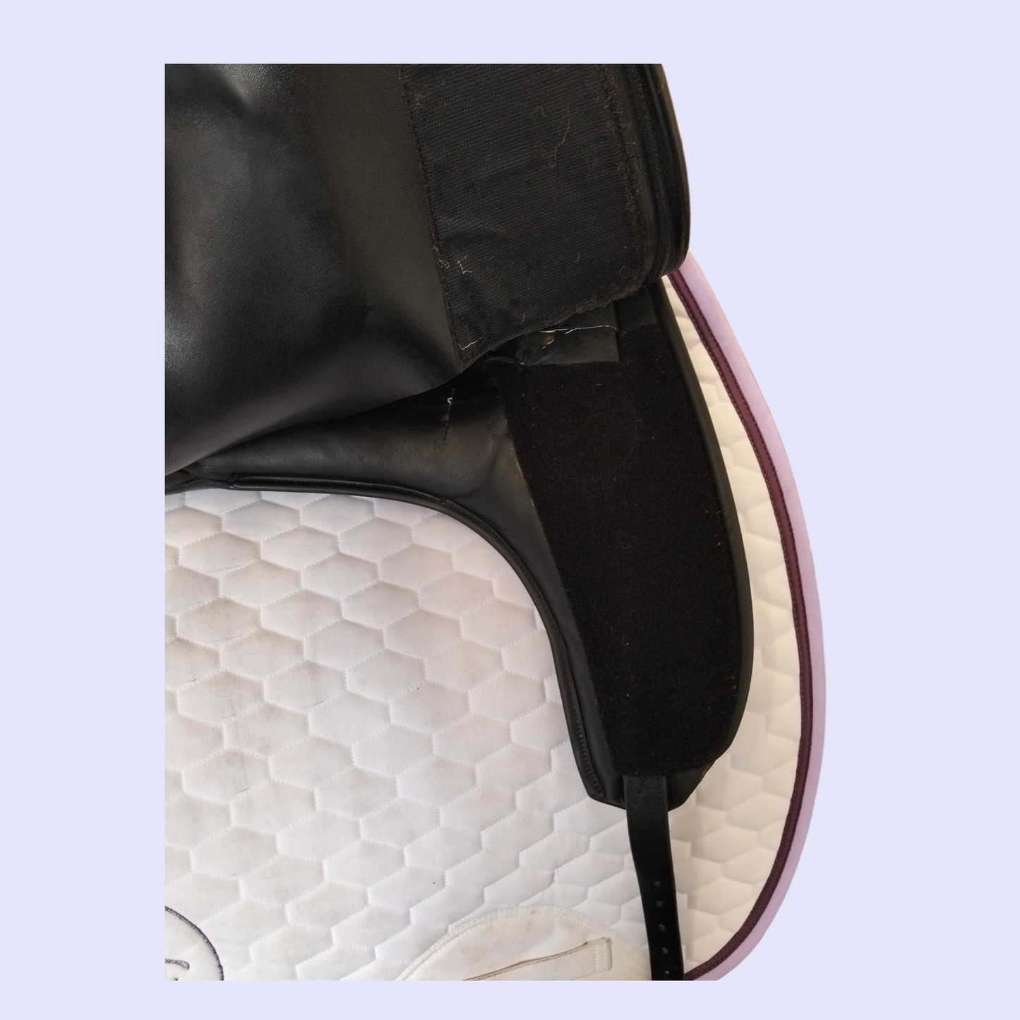 Ideal Olivia Dressage 17" W