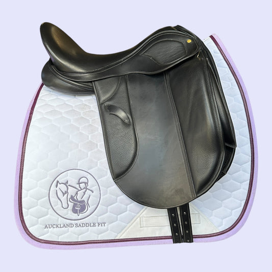 Fenmore Piaffe (TB tree) 17.5” MW