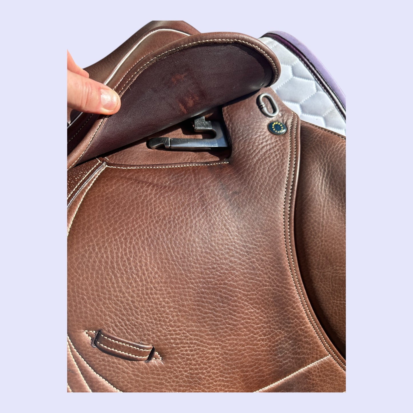John Whitaker Professional Saddle 17" MW