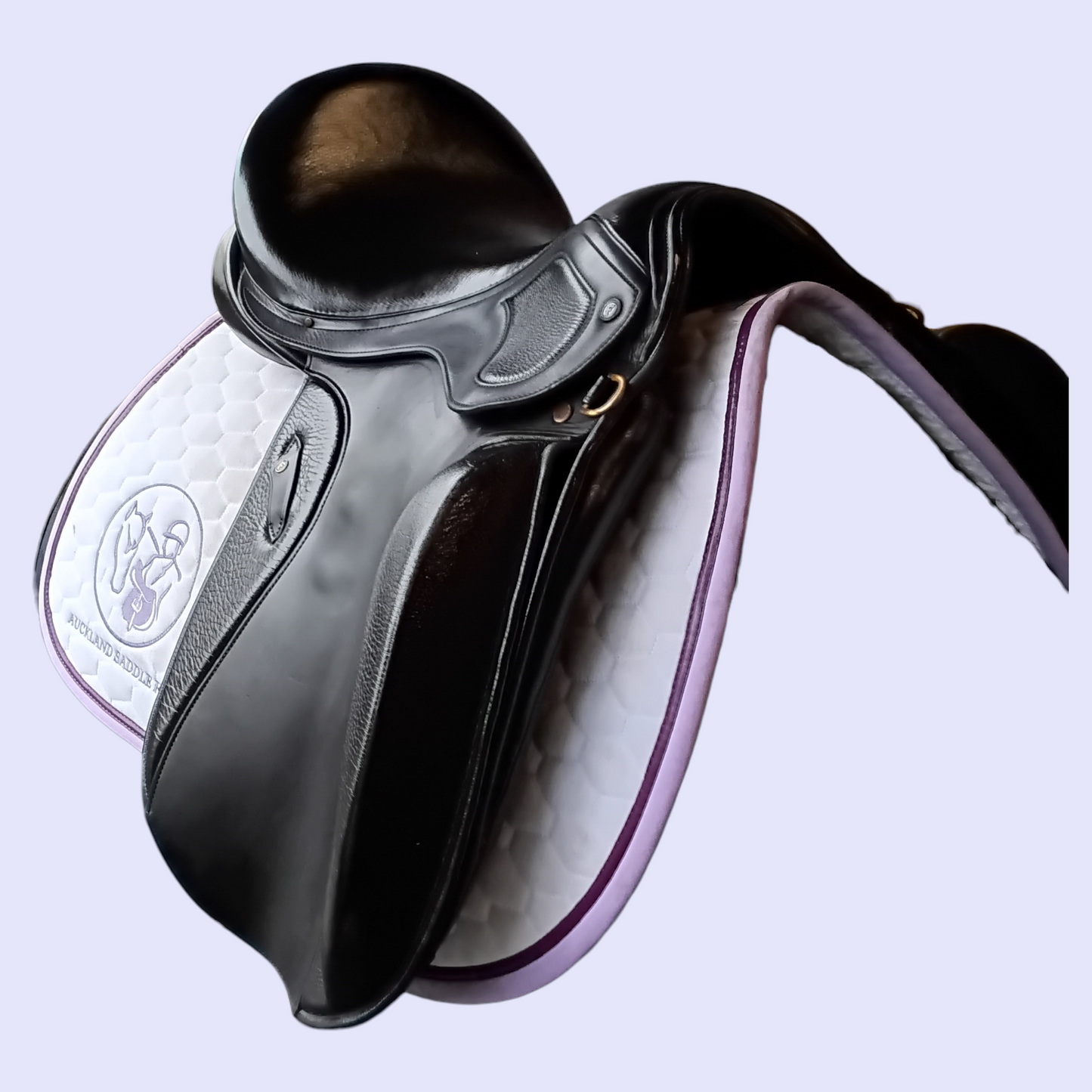 Fenmore Bella Dressage 18" W