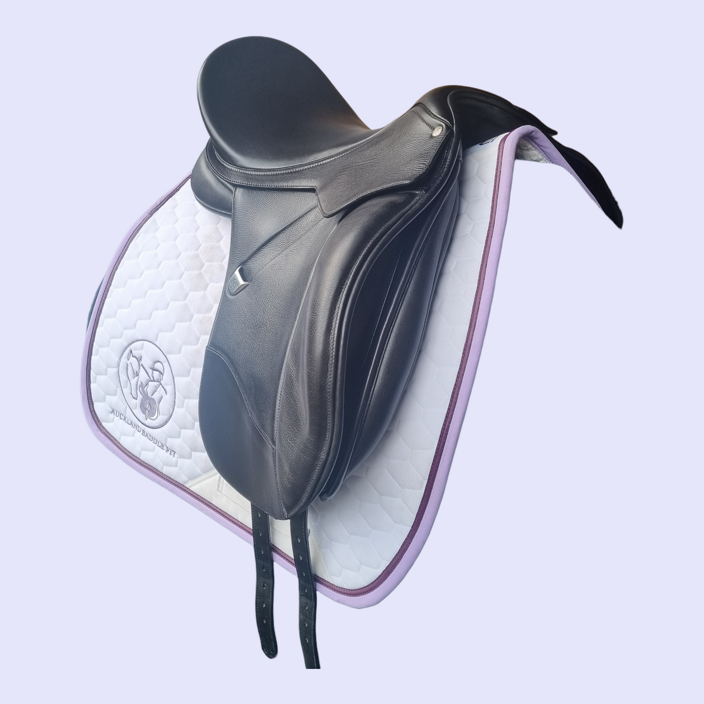 Bates Isabell Werth Dressage 17" MW