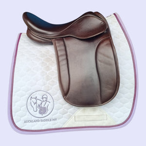 Ideal Ramsay Show 17" M