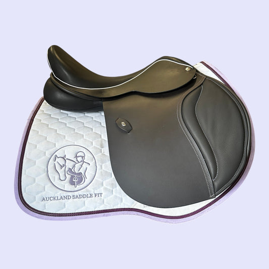 Ideal T&T GP/Jump 17.5”