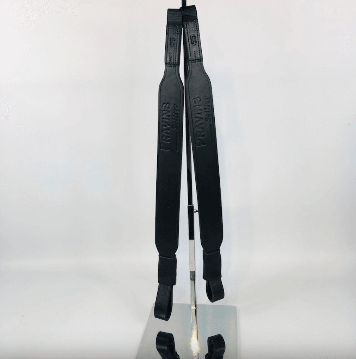 Pravins Wide Single Piece Dressage Stirrup Leathers