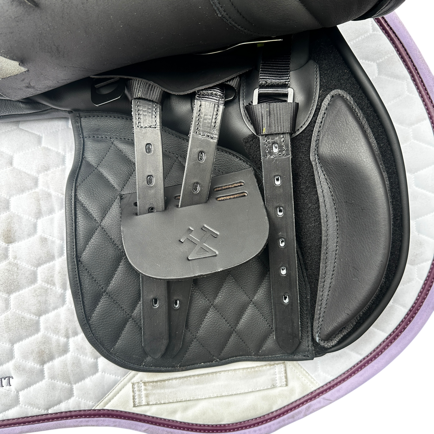 Ideal T&T Twinflap GP/Jump 17.5"
