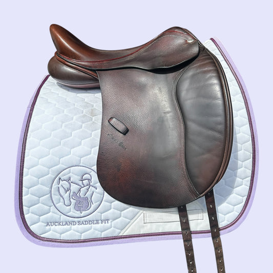 Adam Ellis Signature Dressage 17.5" MW+