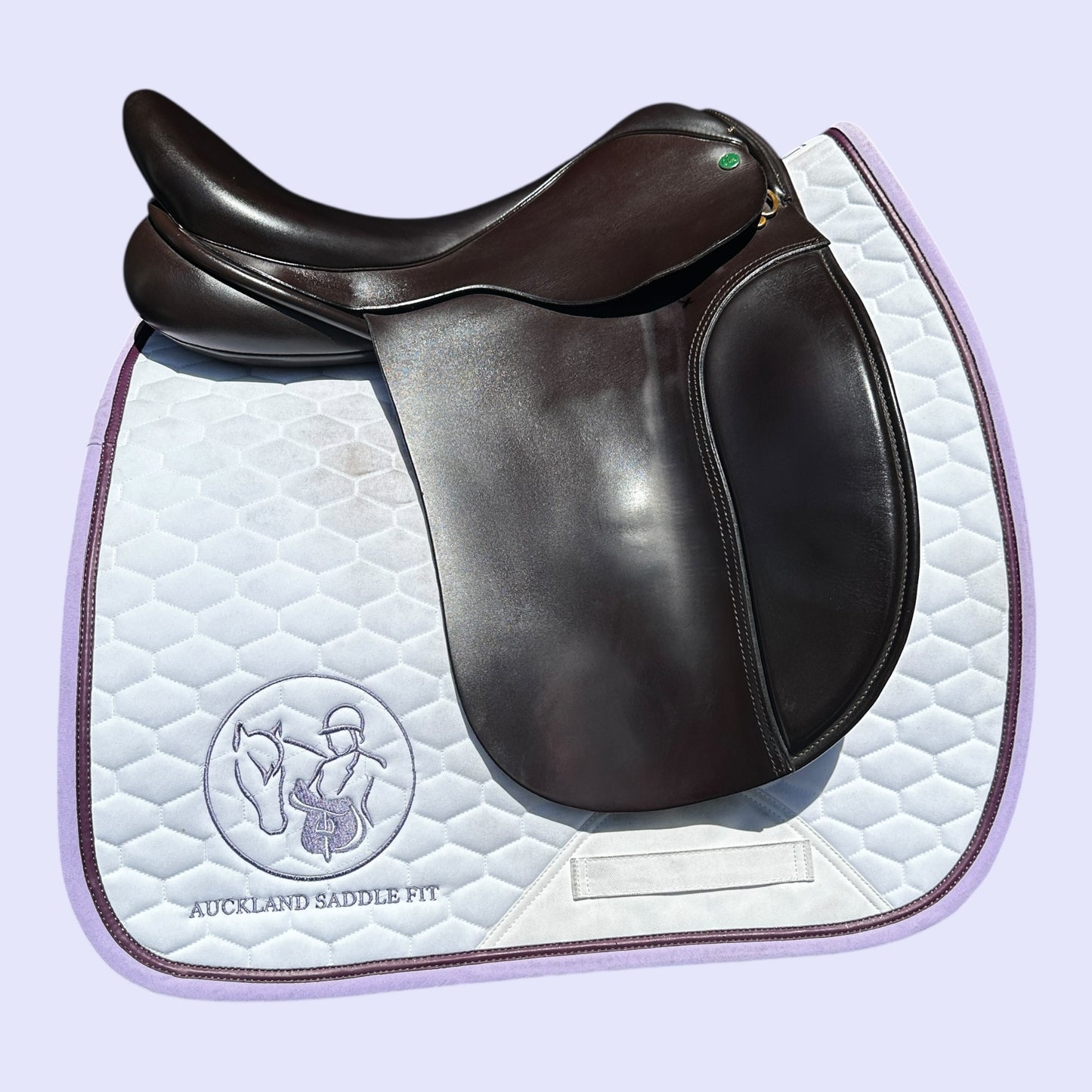 Ideal Josephine Show 17.5" MW