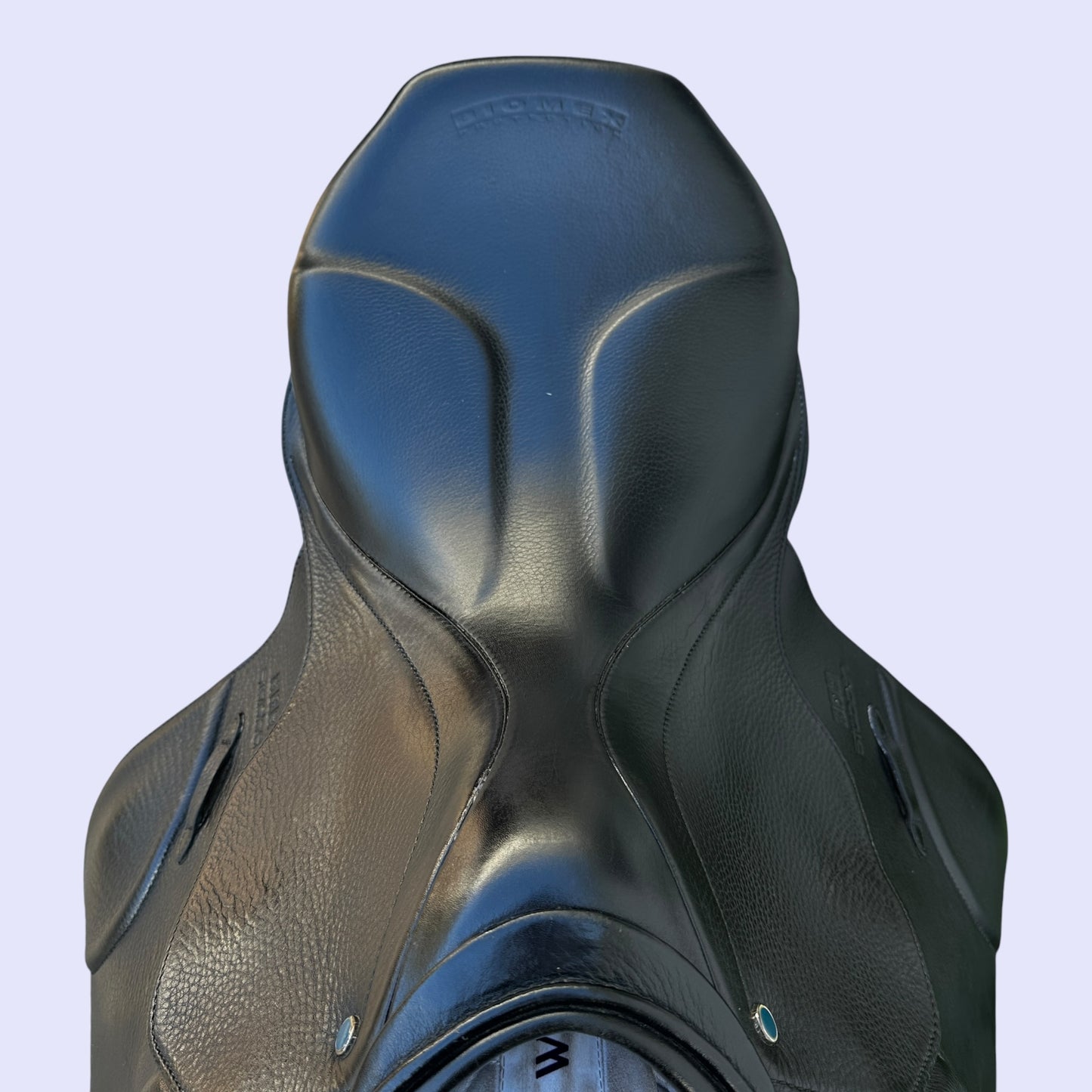 Stubben Genesis CS Delux Biomex Seat 17.5" 31