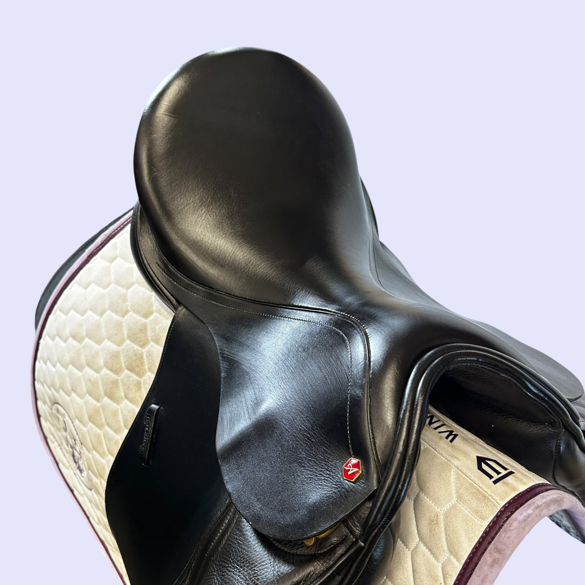 Albion K2 Legend — Dressage 17"