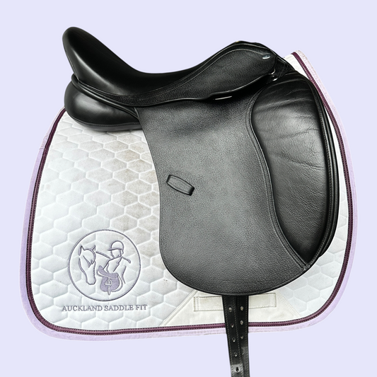 Adam Ellis Signature Kemlyn — Dressage 18" XW