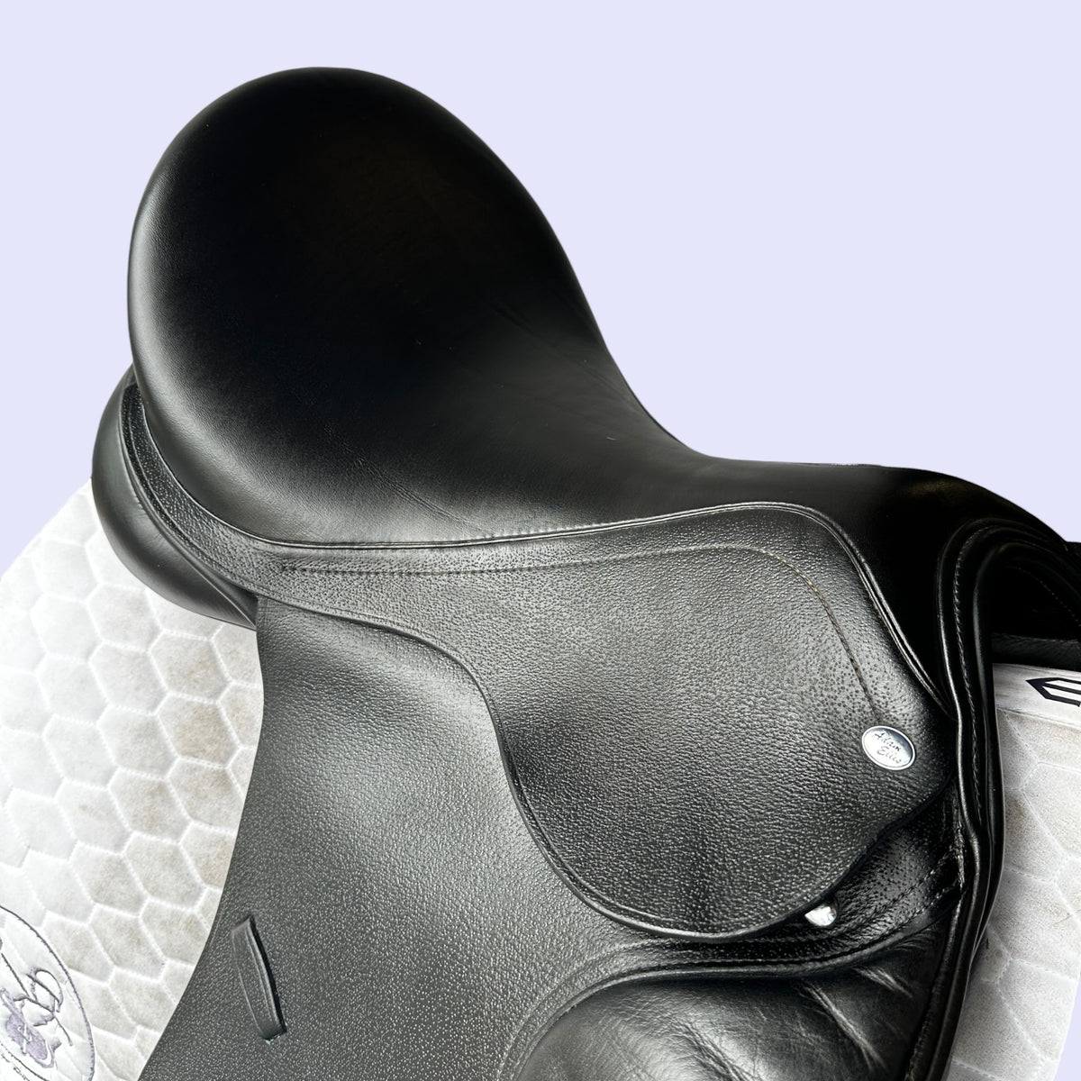 Adam Ellis Signature Kemlyn — Dressage 18"