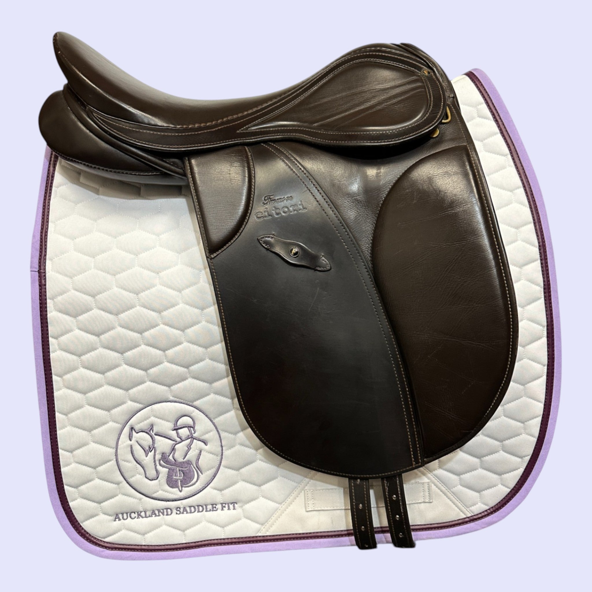 Featured Saddles