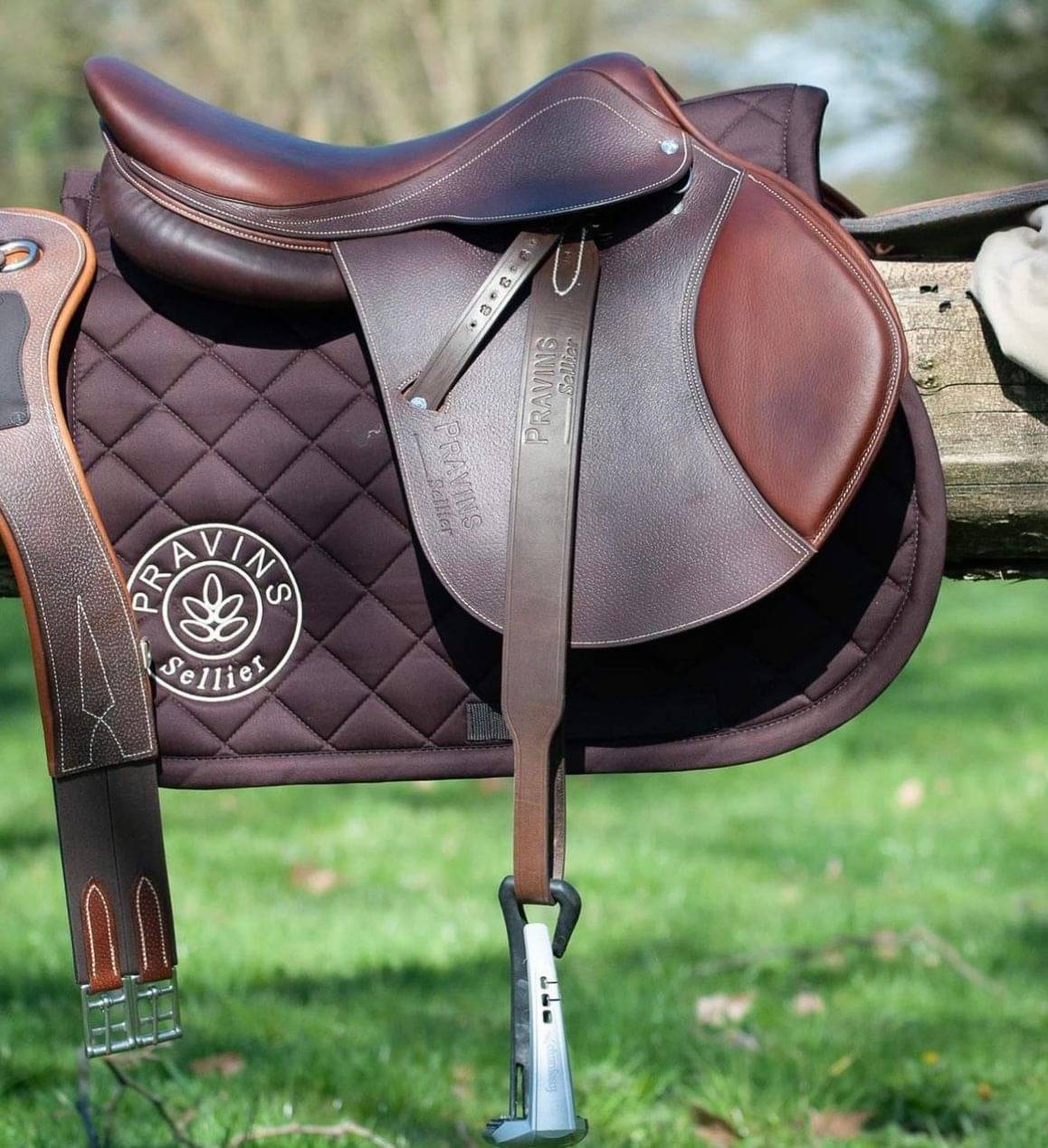 Pravins Wide Stability Stirrup Leathers