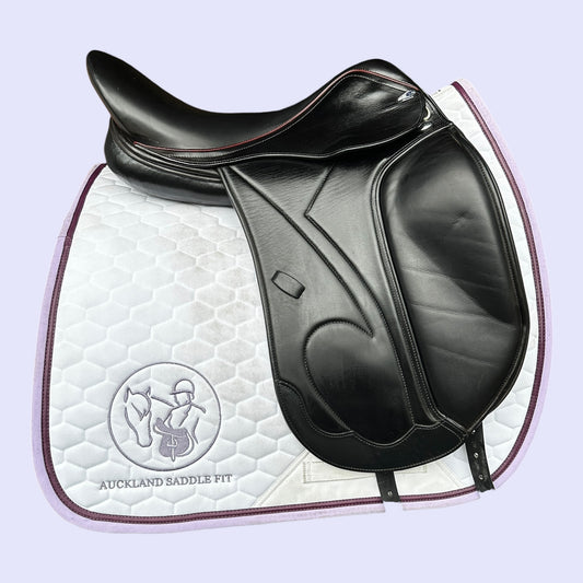 Harry Dabbs Platinum Future XKC Dressage 17.5" MW (DJ)
