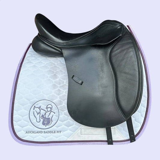 Adam Ellis Signature Dressage  17.5" W