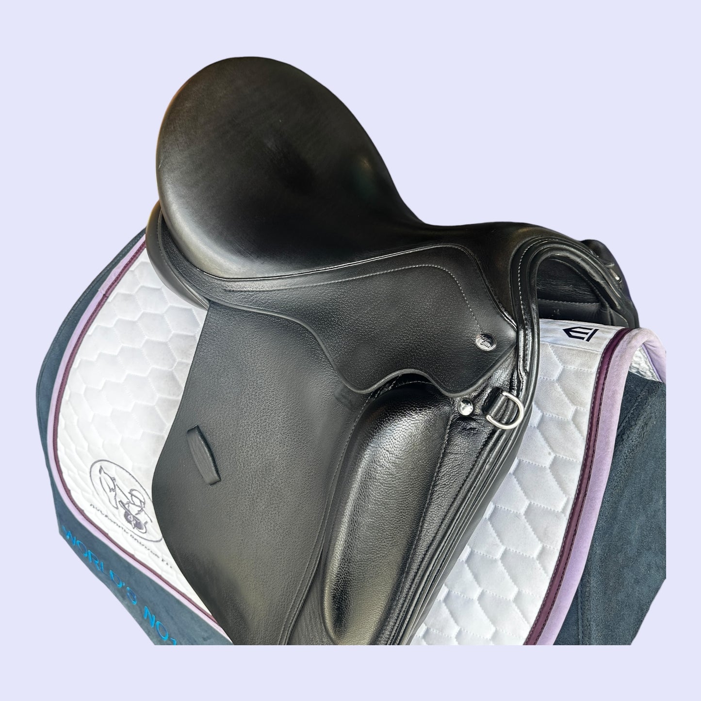Adam Ellis Pelle Dressage 17.5" MW
