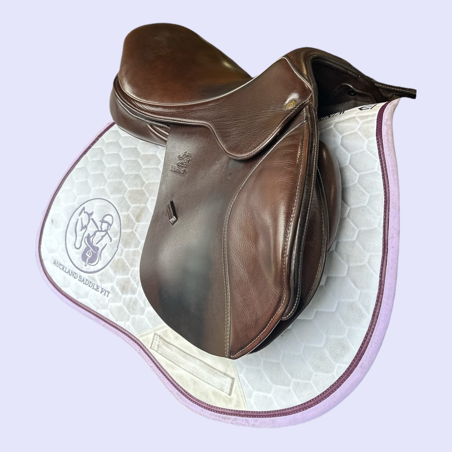 Fairfax Classic 17" W