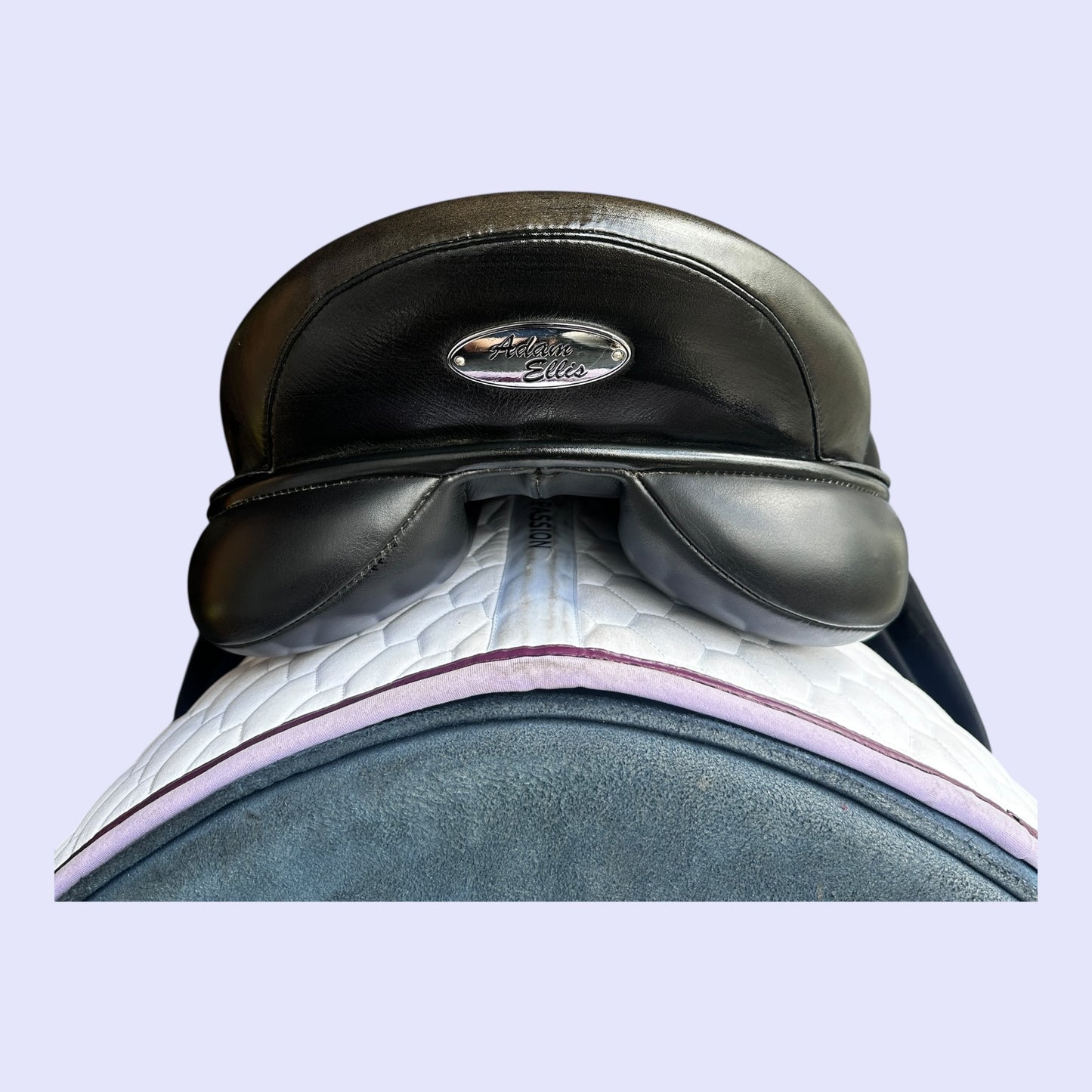 Adam Ellis Pelle Dressage 17.5" MW