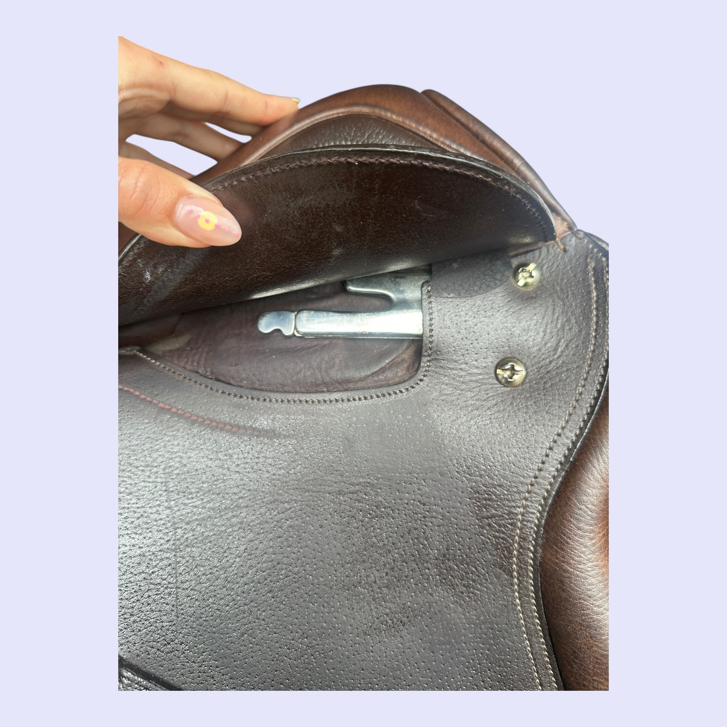 Trainers Regency 17.5" MW