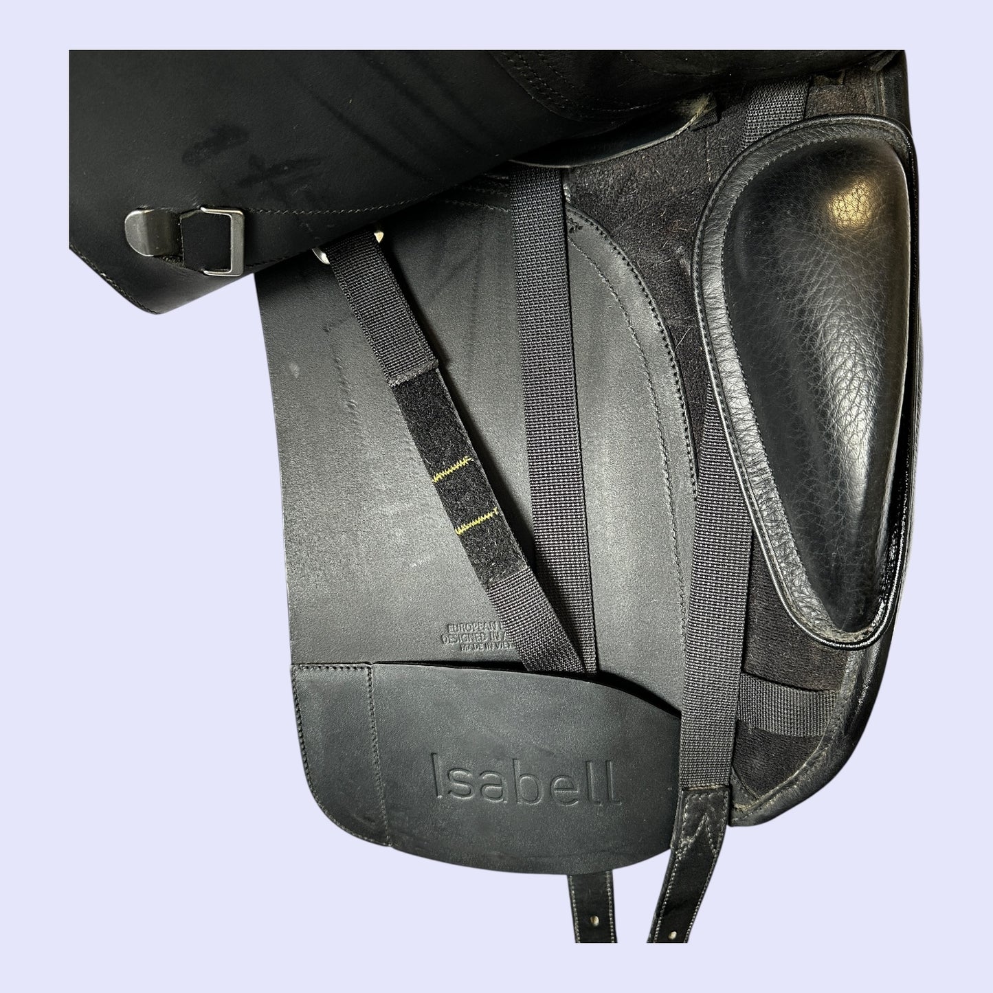 Bates Isabell Dressage 17.5” W