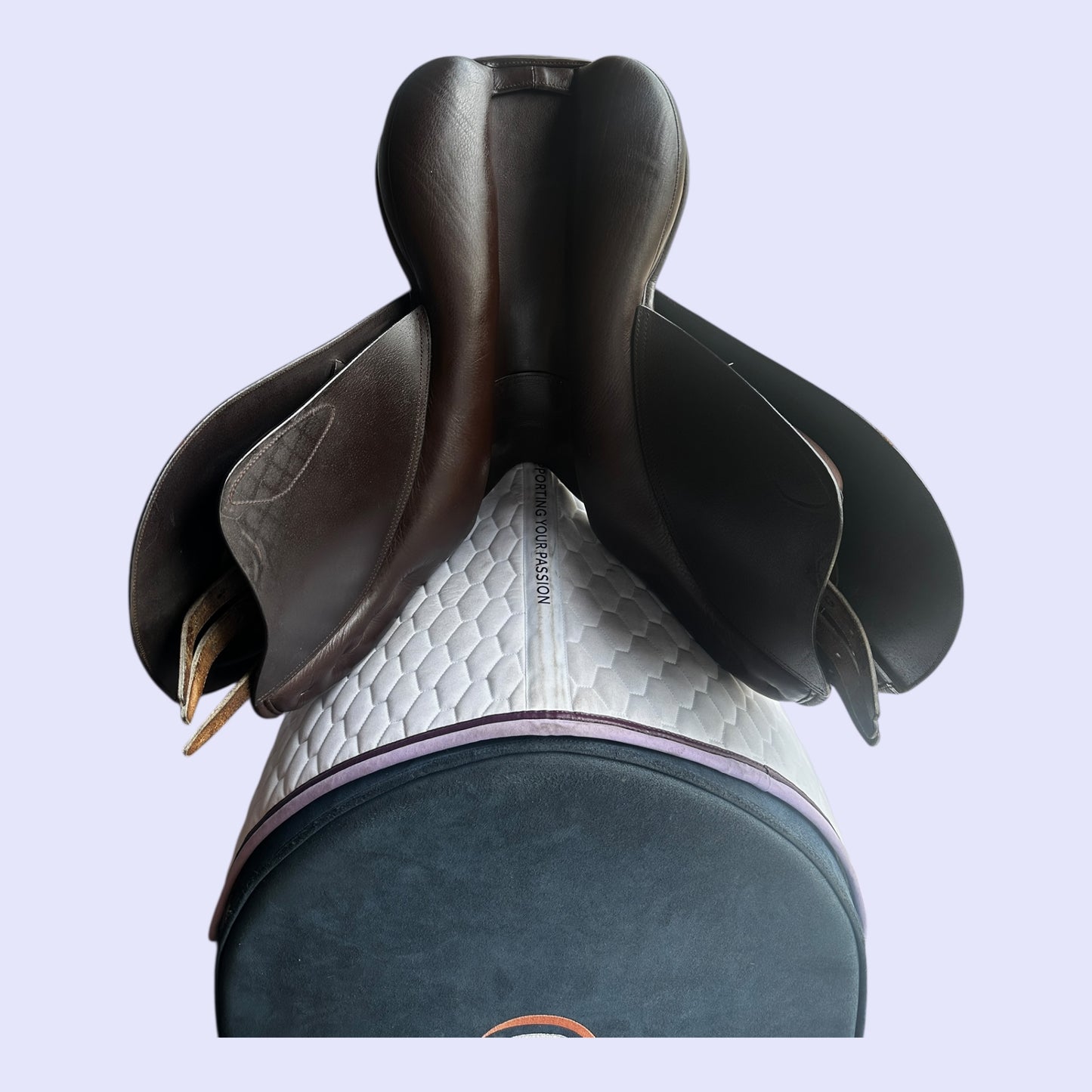 Trainers Regency 17.5" MW